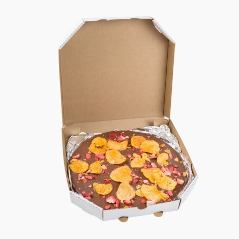 Pizza z mlecznej i białej czekolady z malinami, truskawkami, śliwkami i kiwi 400g